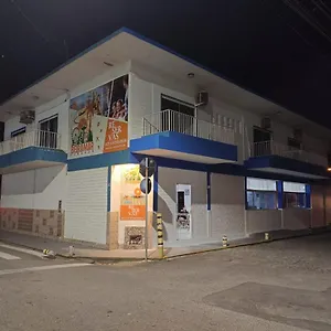  Quarto em Acomodações Particulares Suites Beira Mar Beto Carrero